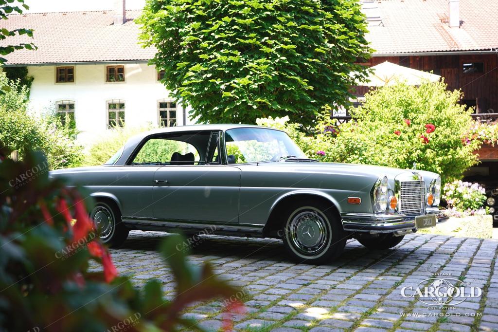 Cargold - Mercedes 280 SE 3.5 Coupé - Vollrestauriert / Klima  / el. Fenster  - Bild 32