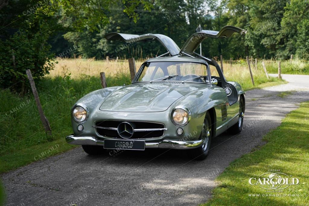 Cargold - Mercedes 300 SL Gullwing - restored by reference adress / rudge  - Bild 24