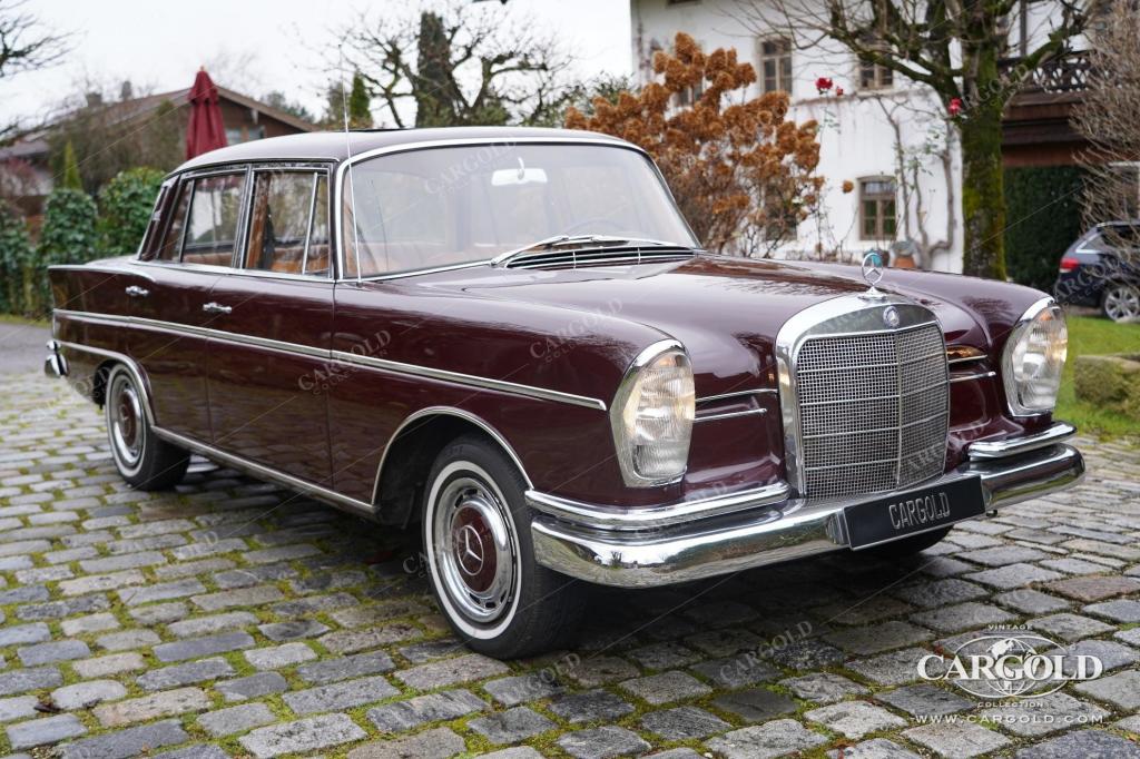 Cargold - Mercedes 300 SE Heckflosse - Rarität / Schiebedach  - Bild 14