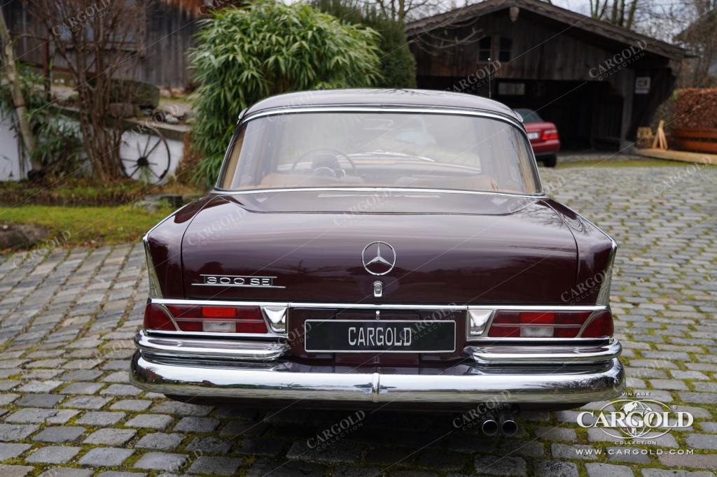 Cargold - Mercedes 300 SE Heckflosse - Rarität / Schiebedach  - Bild 20