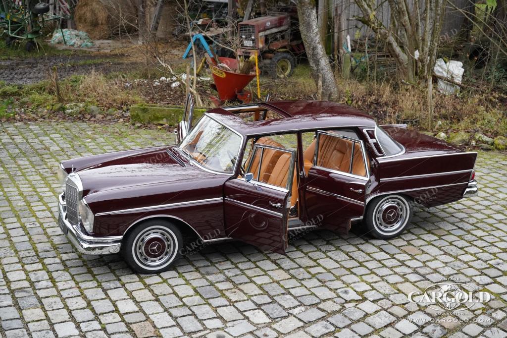 Cargold - Mercedes 300 SE Heckflosse - Rarität / Schiebedach  - Bild 22