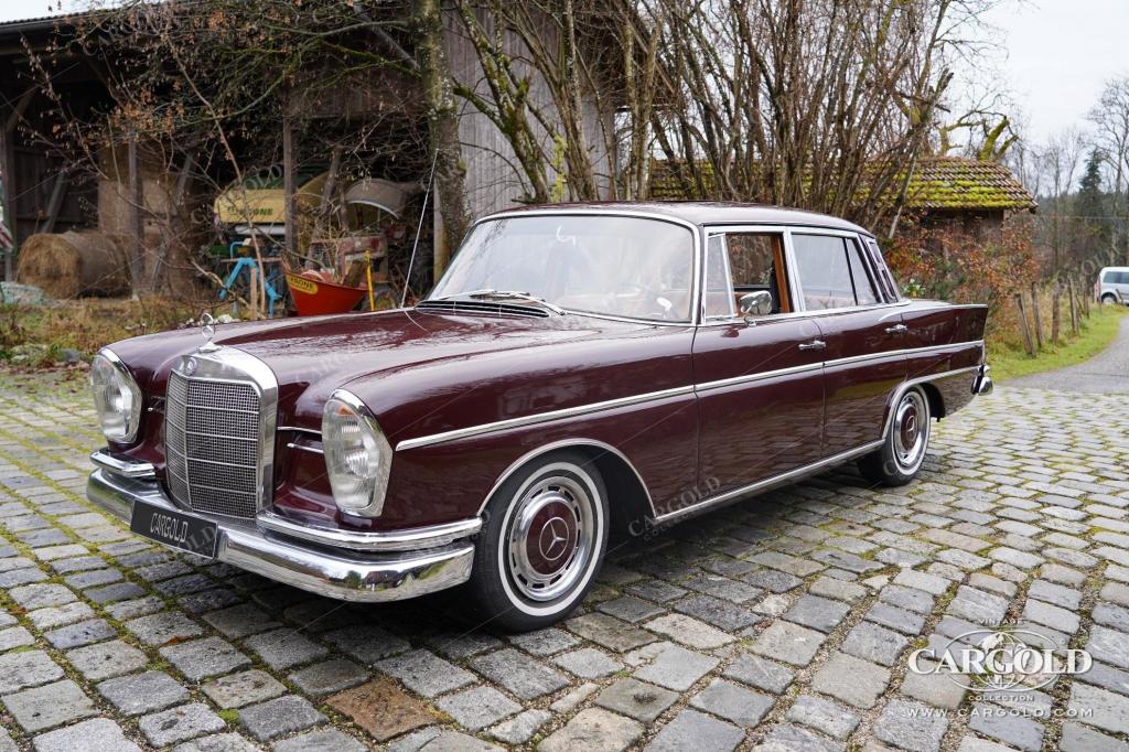 Cargold - Mercedes 300 SE Heckflosse - Rarität / Schiebedach  - Bild 39